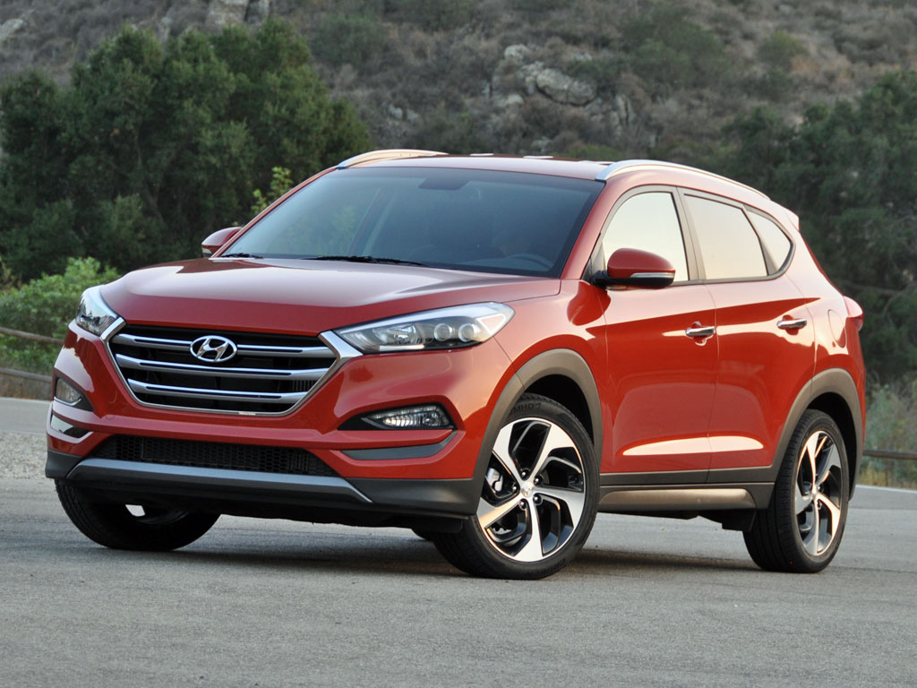 2016_hyundai_tucson_limited_awd pic 5922785061804630050 1600x1200