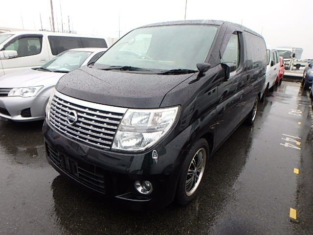 Nissan Elgrand Overview Cargurus