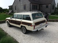 Grand Wagoneer