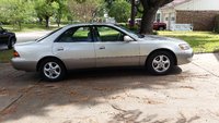 ES 300 ES 300