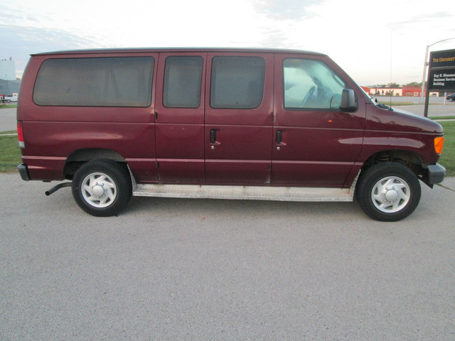 2007 Ford E-Series Wagon - User Reviews - CarGurus