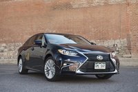 2016 Lexus ES Overview