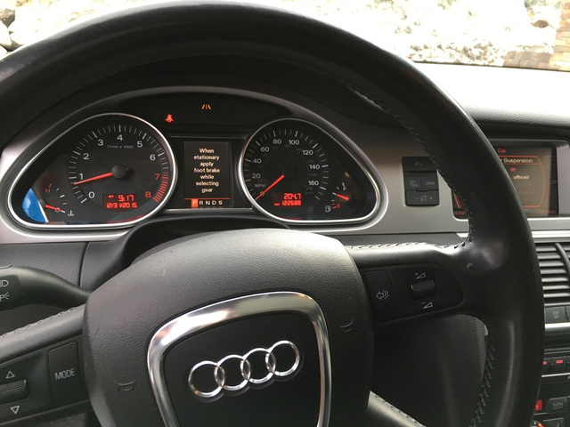 50+ 2008 Audi Q7 4.2 Quattro Premium
