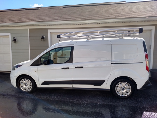 2014 ford transit cargo