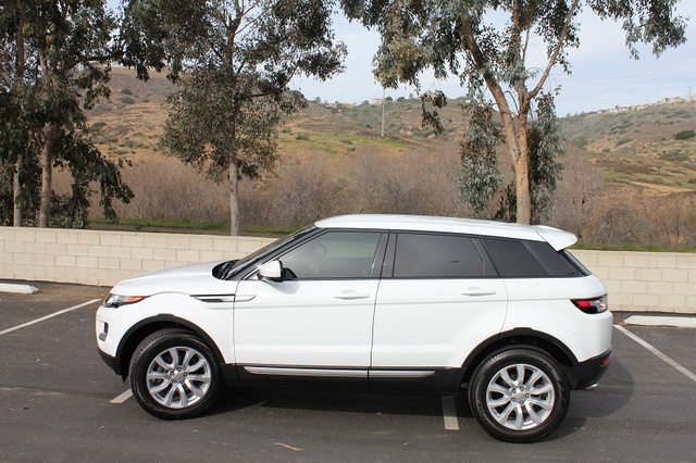2015 Land Rover Range Rover Evoque Pure Interior