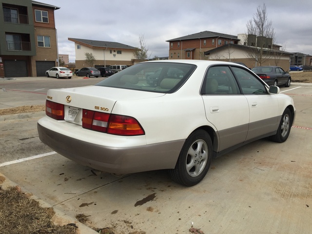 1999 Lexus ES 300 - Overview - CarGurus