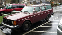 1975 Volvo 245 Overview