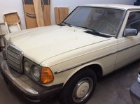 1983 Mercedes-Benz 240 Overview 1983 Mercedes-Benz 240 Overview