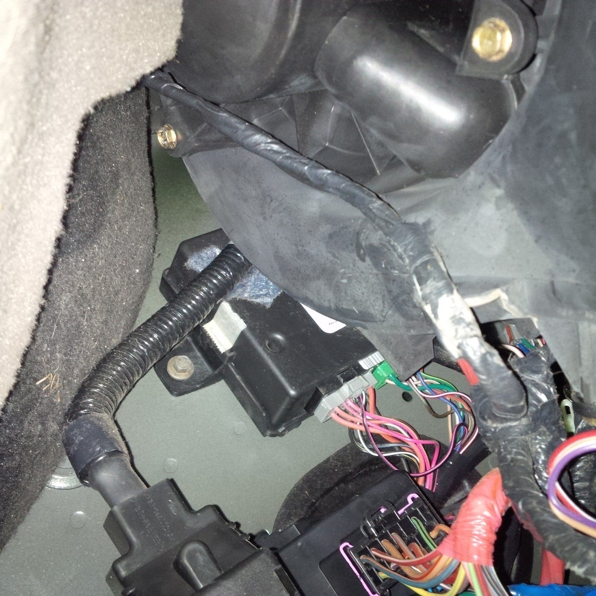 Ford F-350 Questions - Where is the body control module on ... 2001 chevy blazer stereo wiring diagram 