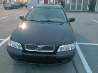 2002 Volvo V40 Overview 2002 Volvo V40 Overview