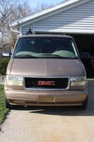 2002 GMC Safari Overview 2002 GMC Safari Overview