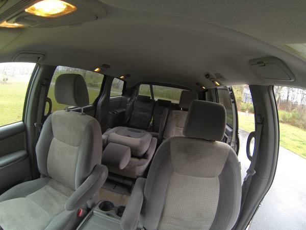 2010 Toyota Sienna - Pictures - CarGurus