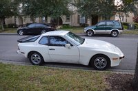 944 944