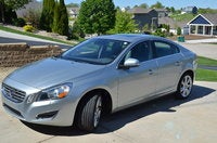 2011 Volvo S60 Picture Gallery
