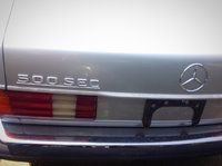 1985 Mercedes-Benz 500-Class Overview 1985 Mercedes-Benz 500-Class Overview