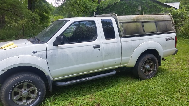 Find nissan frontier 2003 short bed 4 cylinder truck #8
