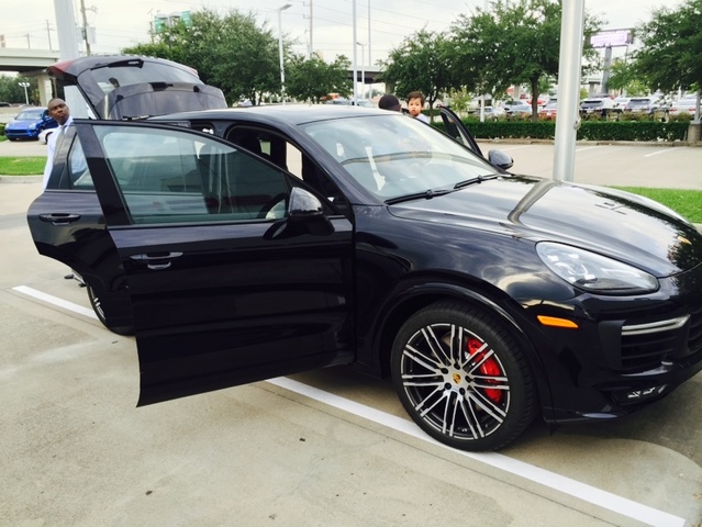 16 Porsche Cayenne Test Drive Review Cargurus