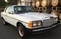1985 Mercedes-Benz 300-Class Overview 1985 Mercedes-Benz 300-Class Overview