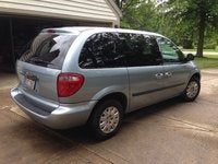 2006 Chrysler Town & Country Overview
