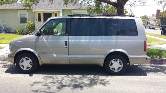 2001 Chevrolet Astro - Overview - CarGurus