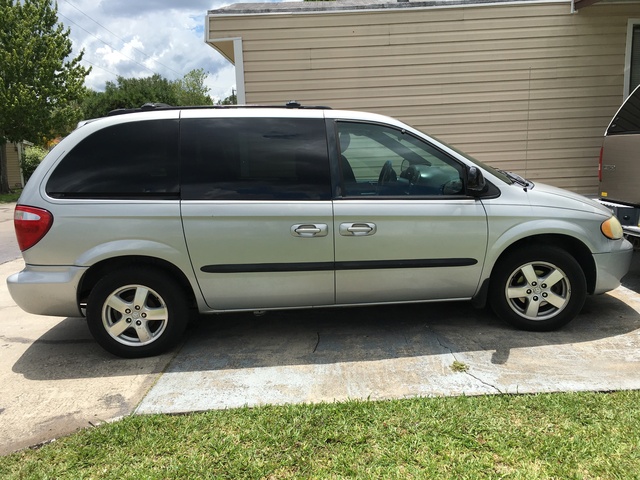 2003 Chrysler Voyager Pictures Cargurus