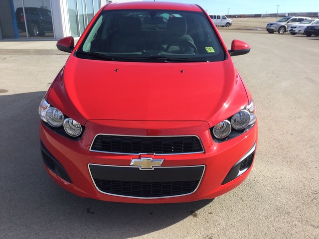 2014 chevy sonic oil capacity