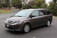 2016 Toyota Sienna Picture Gallery