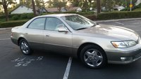 ES 300 ES 300