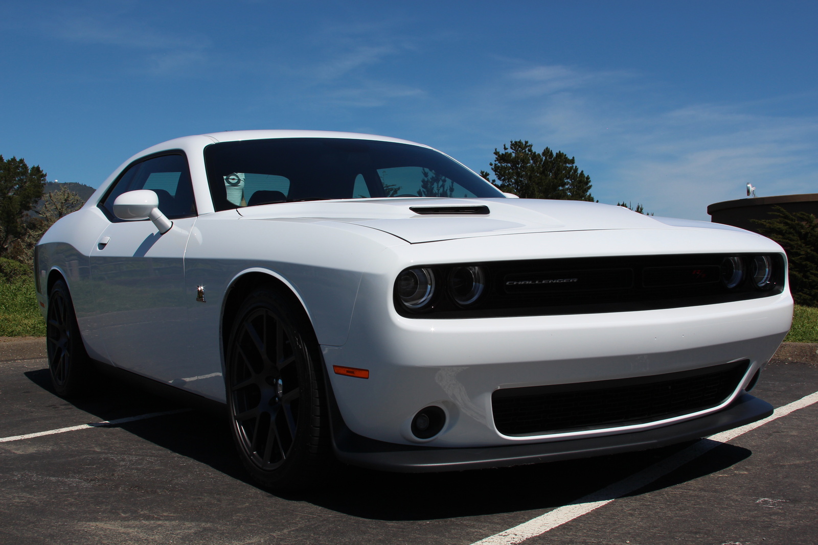 2016 dodge charger base model