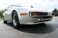 944 944