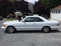 1989 Mercedes-Benz 560-Class Overview 1989 Mercedes-Benz 560-Class Overview
