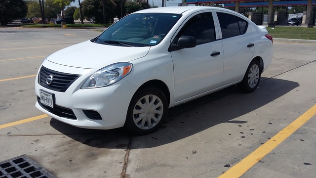 2013 Nissan Versa - Pictures - CarGurus 2013 Nissan Versa - Pictures - CarGurus