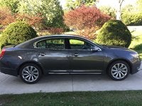 2016 Lincoln MKS Overview