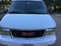 2002 GMC Safari Overview