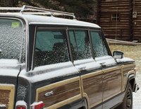 1990 Jeep Grand Wagoneer Overview 1990 Jeep Grand Wagoneer Overview