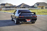 1990 Nissan Skyline Overview 1990 Nissan Skyline Overview