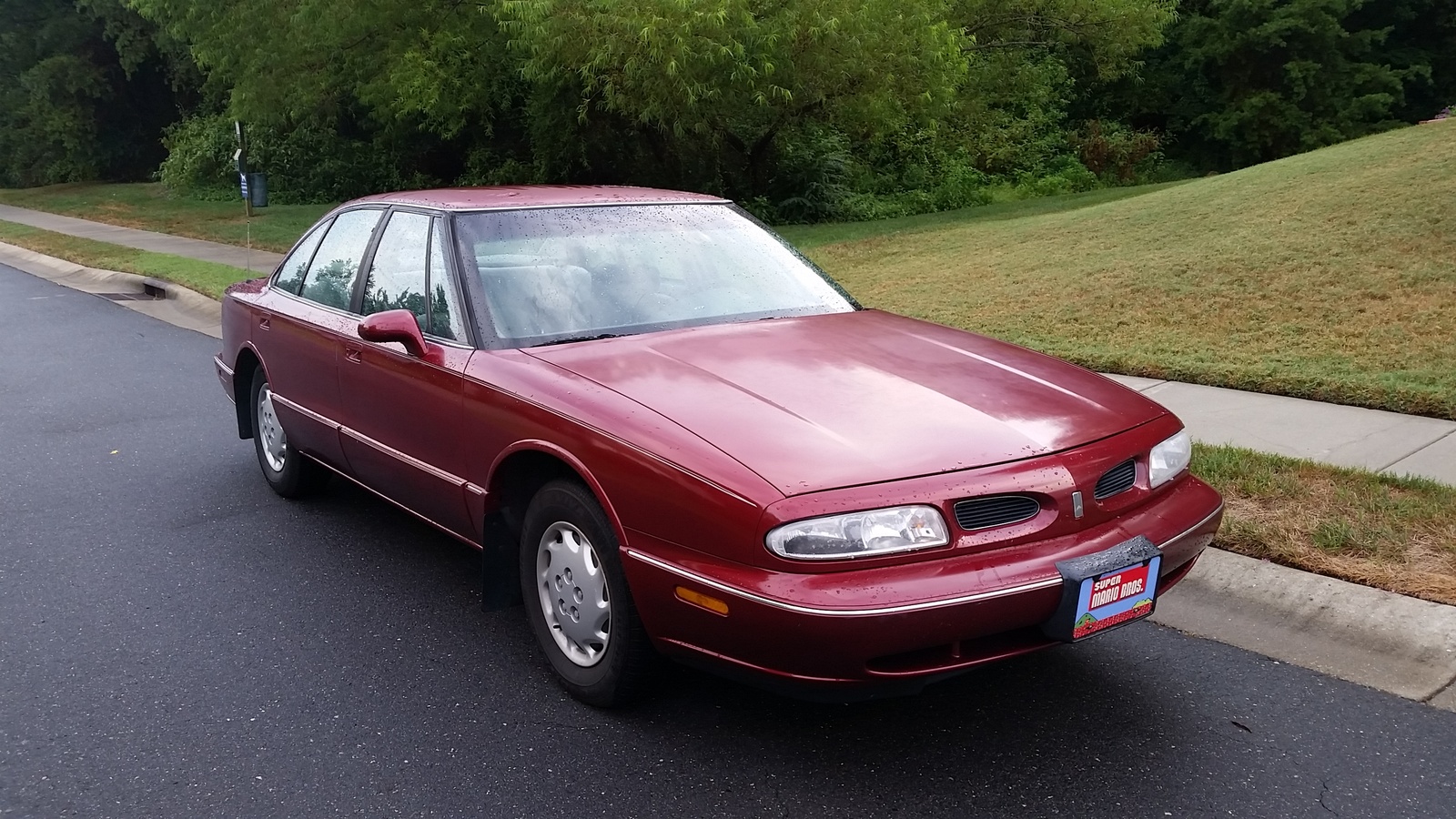 Восемь 80. Oldsmobile 88 1994.