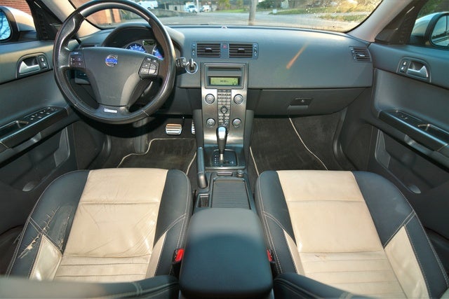 Volvo v50 2009