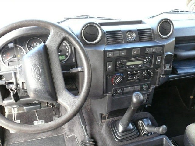 2008 Land Rover Defender Interior Pictures Cargurus