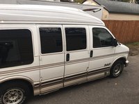 1998 GMC Savana Overview 1998 GMC Savana Overview