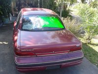 1993 Ford Crown Victoria Overview 1993 Ford Crown Victoria Overview