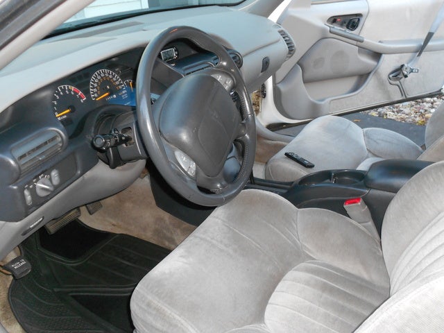 1996 pontiac grand prix 2 interior doors