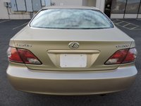 ES 300 ES 300