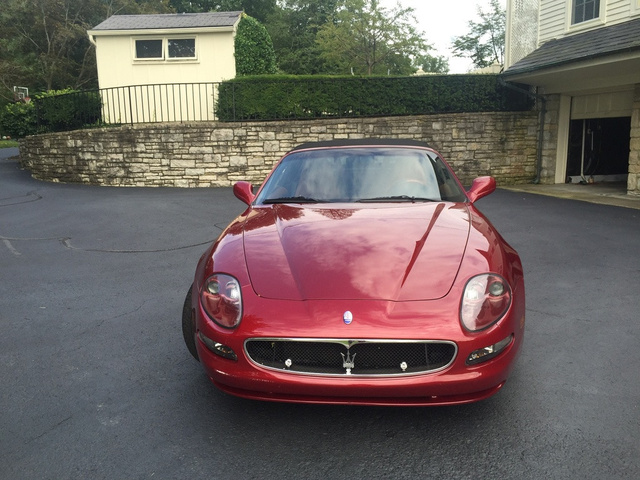 https://static.cargurus.com/images/site/2016/11/30/14/43/2003_maserati_spyder_2_dr_cambiocorsa_convertible-pic-2410089188884026589-640x480.jpeg