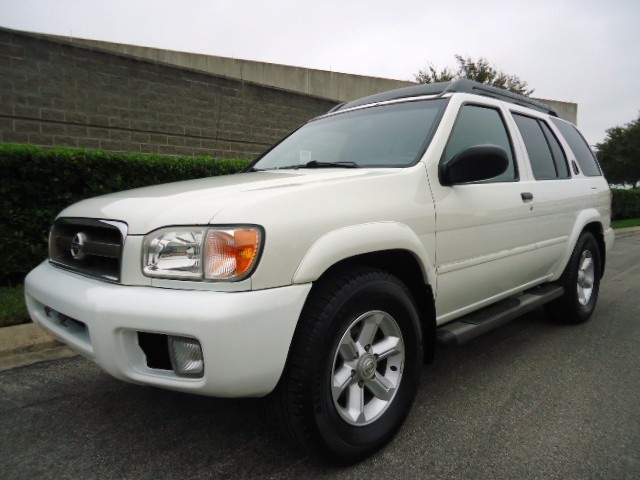 Nissan pathfinder 2004