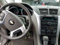 2010 Chevrolet Traverse Interior Pictures Cargurus