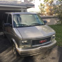 2005 GMC Safari Overview 2005 GMC Safari Overview