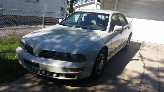 2002 Mitsubishi Diamante - Overview