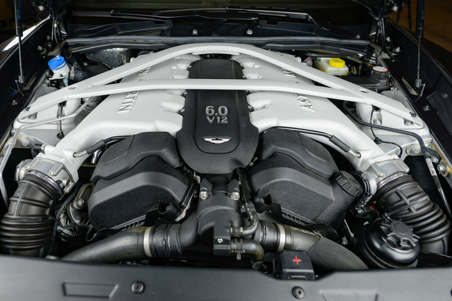 2014 Aston Martin V12 Vantage Pictures Cargurus