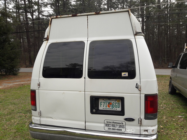 2002 ford econoline e250
